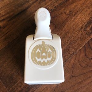 Martha Stewart ScrapBooking Punch